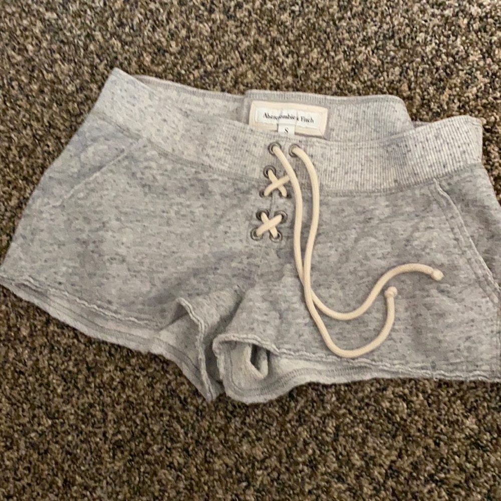 Grey shorts